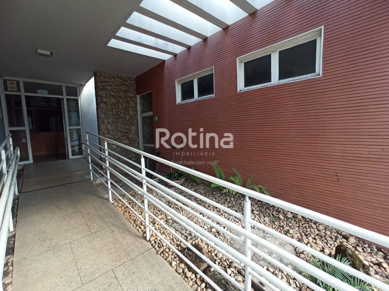 Comercial para alugar, em Uberlândia no bairro Tabajaras no valor de R$ 6.900,00 - Rotina Imobiliária: 