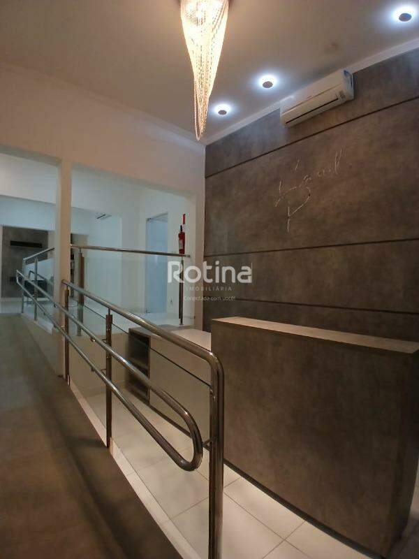 Comercial para alugar, em Uberlândia no bairro Centro no valor de R$ 6.800,00 - Rotina Imobiliária: 