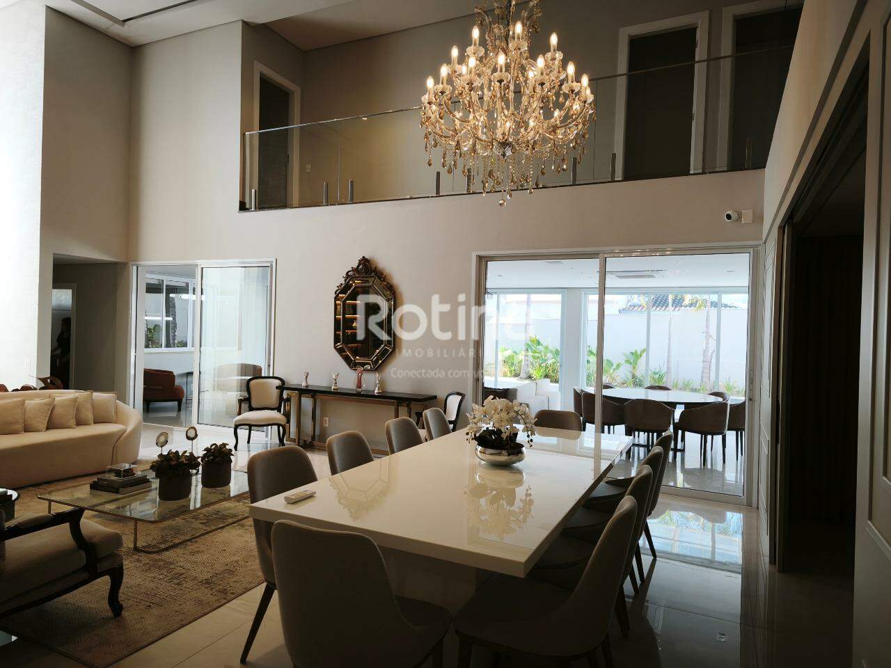 Casa Condomínio Fechado à venda, 4 quartos em Uberlândia no bairro Nova Uberlândia no valor de R$ 5.650.000,00 - Rotina Imobiliária: 