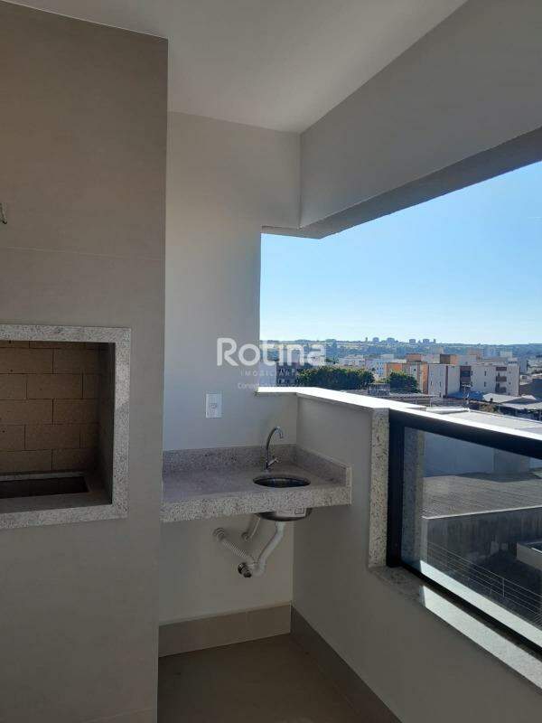 Apartamento à venda, 3 quartos em Uberlândia no bairro Santa Mônica no valor de R$ 644.900,00 - Rotina Imobiliária: 