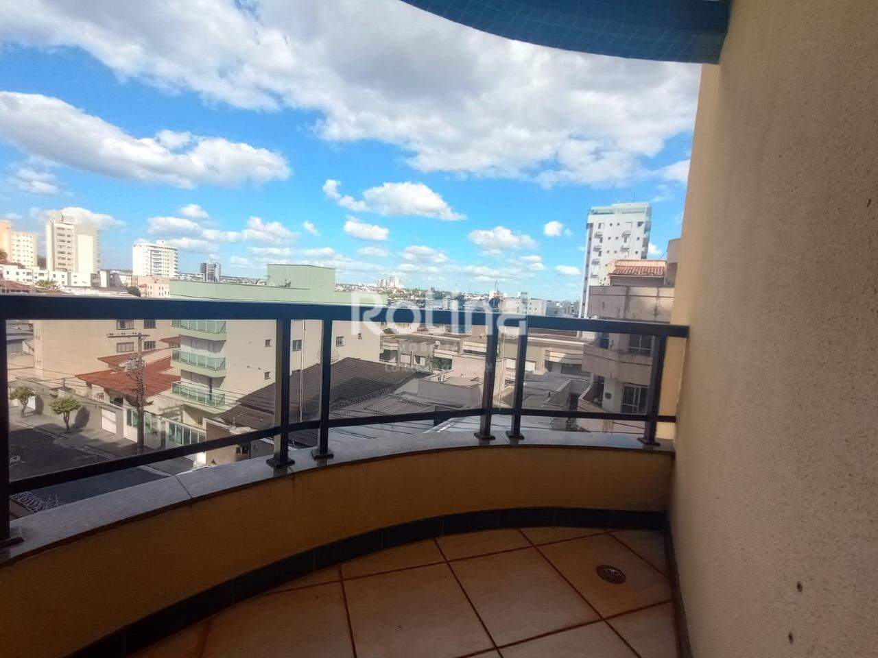 Apartamento à venda, 3 quartos em Uberlândia no bairro General Osório no valor de R$ 840.000,00 - Rotina Imobiliária: 