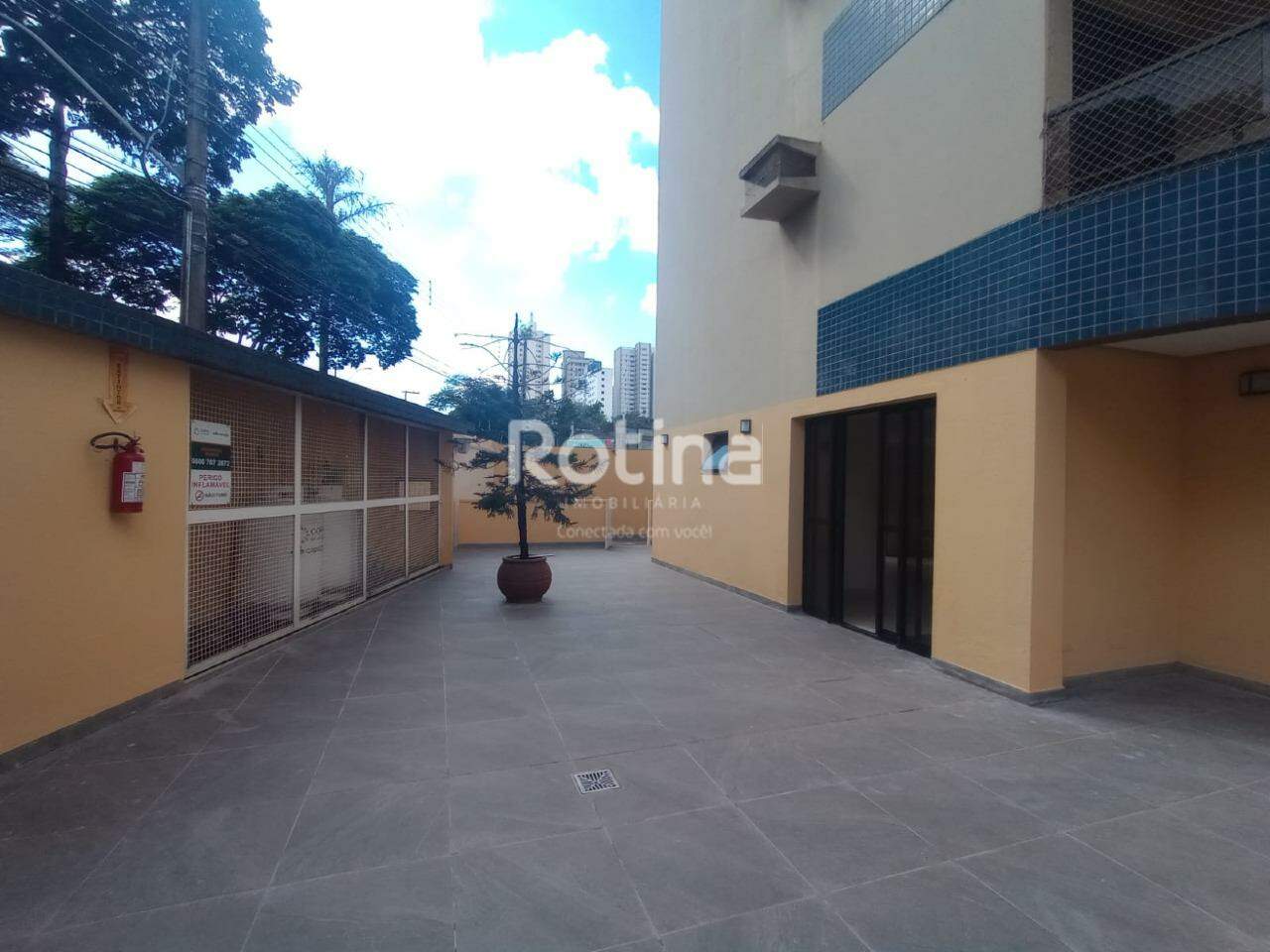 Apartamento à venda, 3 quartos em Uberlândia no bairro General Osório no valor de R$ 840.000,00 - Rotina Imobiliária: 