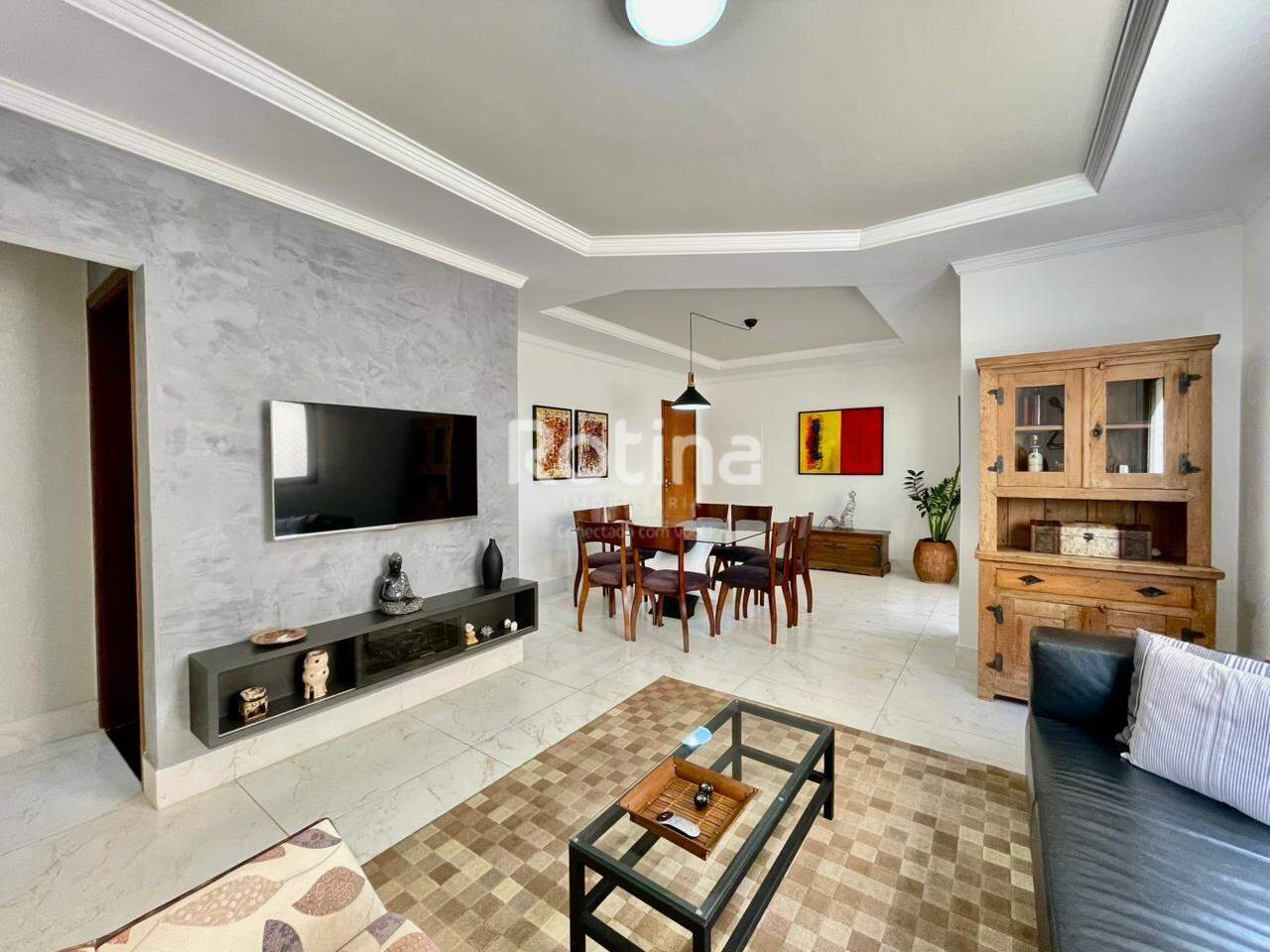 Apartamento à venda, 3 quartos em Uberlândia no bairro Tabajaras no valor de R$ 530.000,00 - Rotina Imobiliária: 