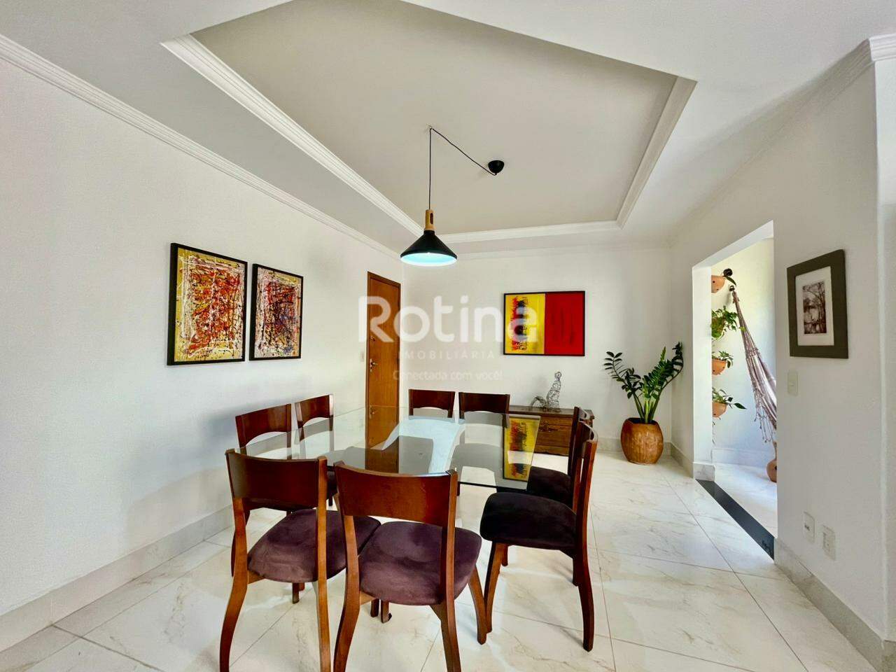 Apartamento à venda, 3 quartos em Uberlândia no bairro Tabajaras no valor de R$ 530.000,00 - Rotina Imobiliária: 