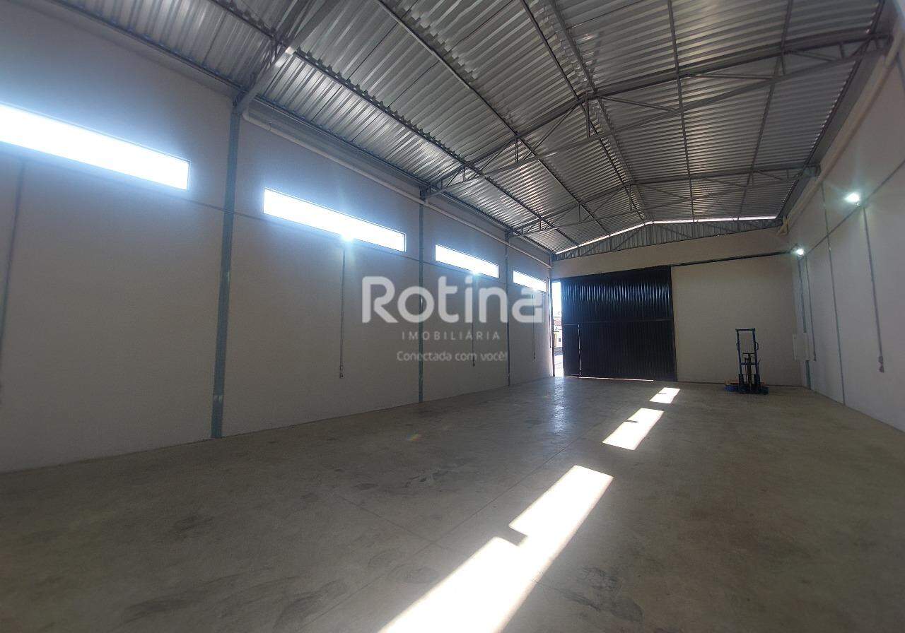 Galpão para alugar, em Uberlândia no bairro Marta Helena no valor de R$ 6.000,00 - Rotina Imobiliária: 