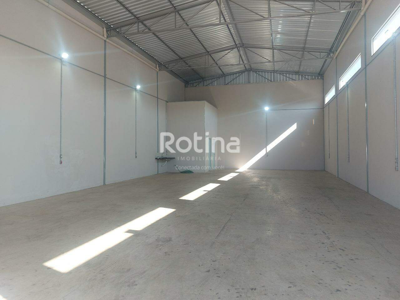 Galpão para alugar, em Uberlândia no bairro Marta Helena no valor de R$ 6.000,00 - Rotina Imobiliária: 
