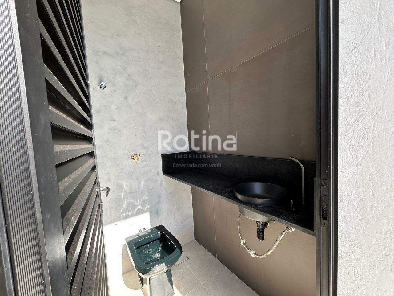 Casa Condomínio Fechado à venda, em Uberlândia no bairro Cond. Splendido no valor de R$ 1.890.000,00 - Rotina Imobiliária: 