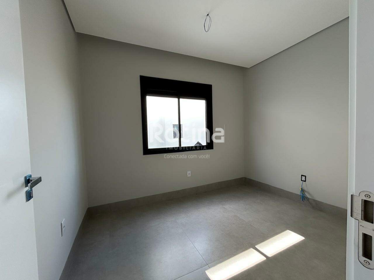 Casa Condomínio Fechado à venda, em Uberlândia no bairro Cond. Splendido no valor de R$ 1.890.000,00 - Rotina Imobiliária: 