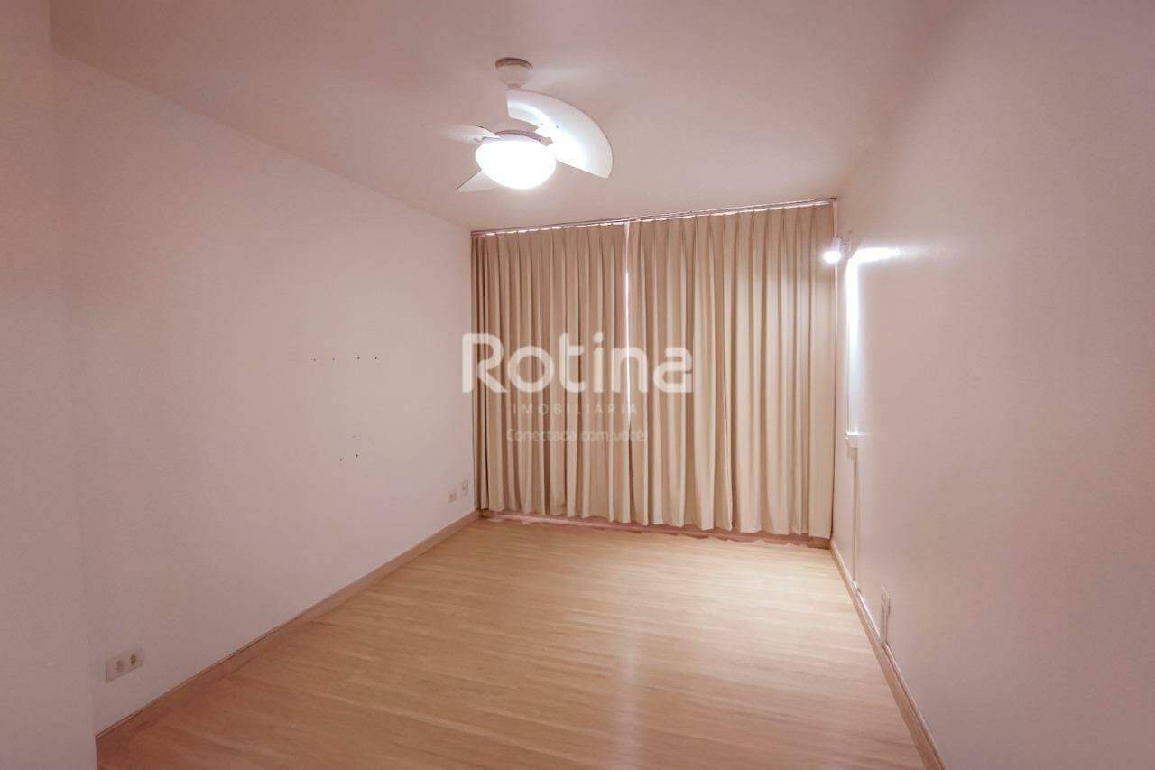 Apartamento à venda, 3 quartos em Uberlândia no bairro Centro no valor de R$ 360.000,00 - Rotina Imobiliária: 