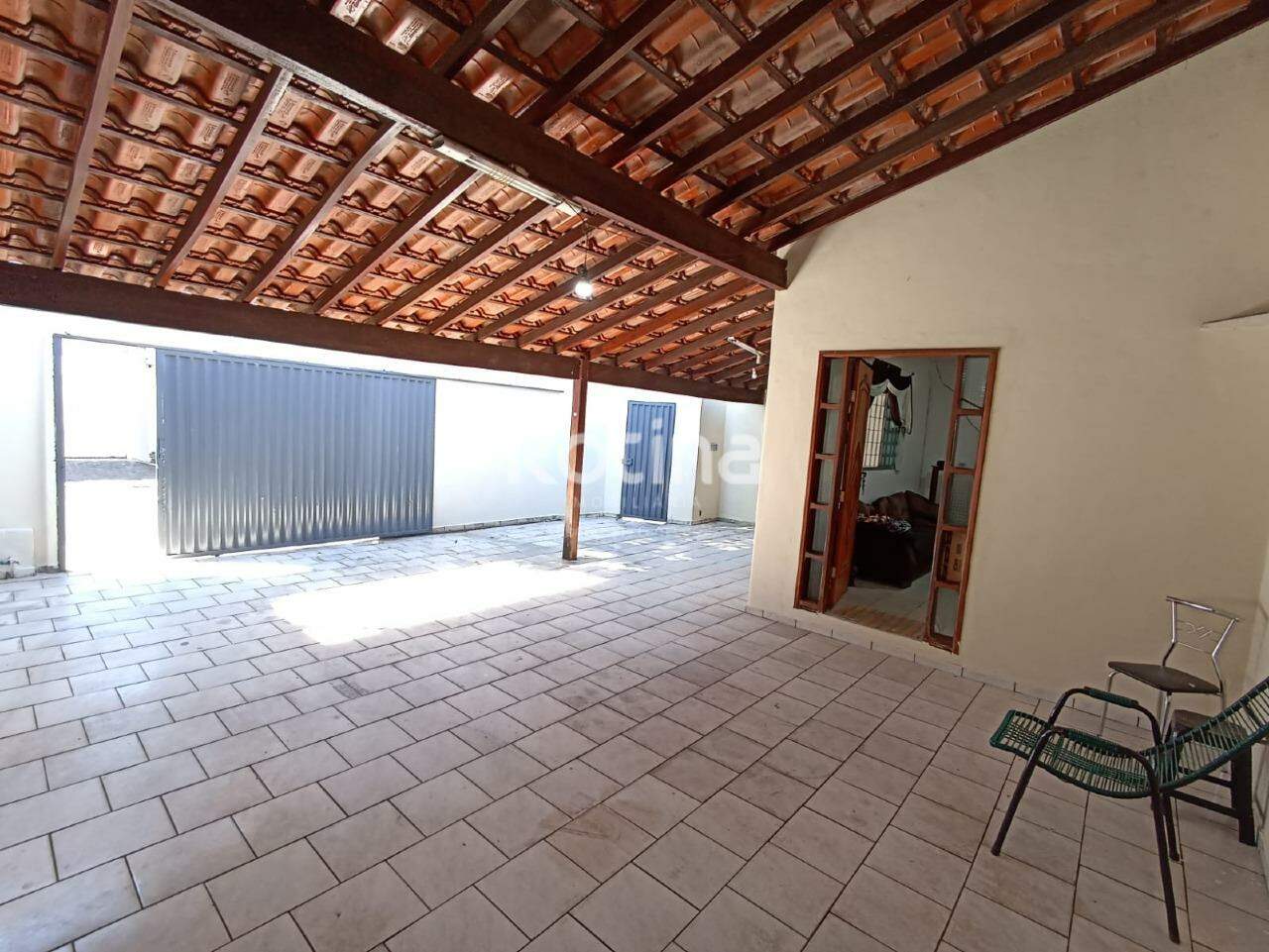 Casa à venda, 2 quartos em Uberlândia no bairro Cidade Jardim no valor de R$ 420.000,00 - Rotina Imobiliária: 
