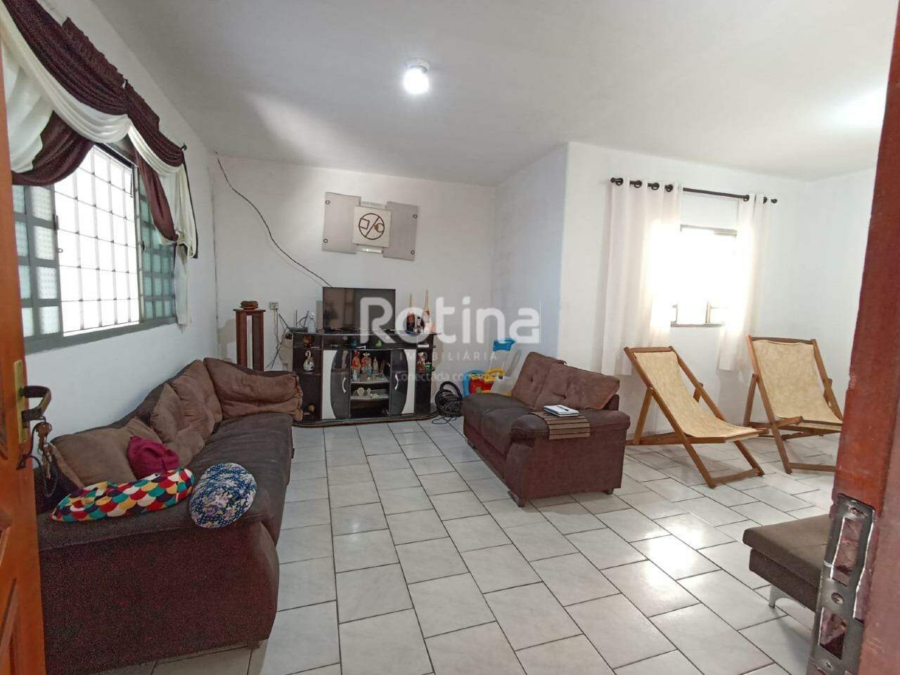 Casa à venda, 2 quartos em Uberlândia no bairro Cidade Jardim no valor de R$ 420.000,00 - Rotina Imobiliária: 