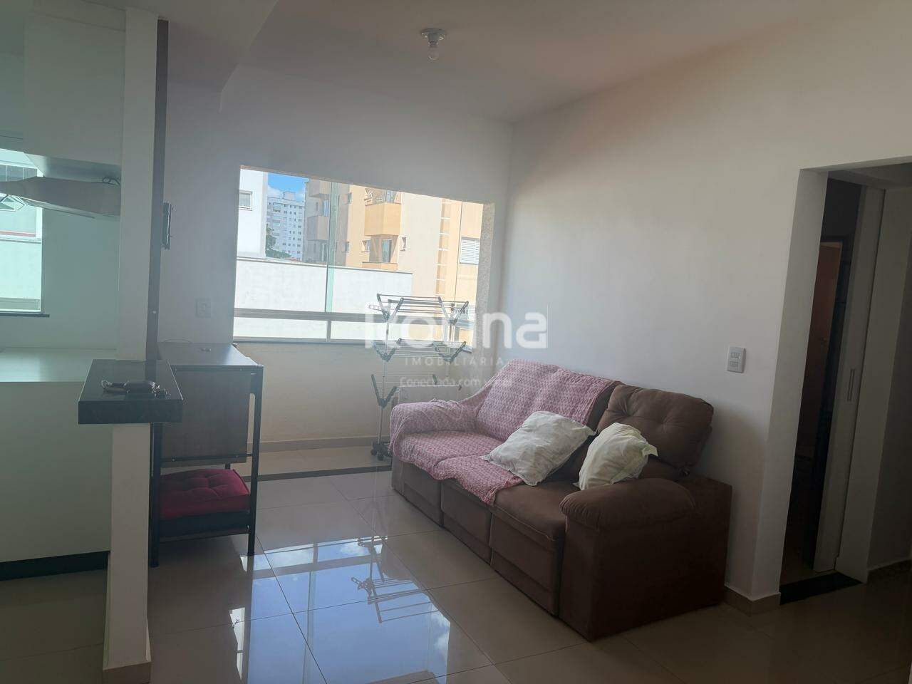 Apartamento à venda, 2 quartos em Uberlândia no bairro Santa Mônica no valor de R$ 350.000,00 - Rotina Imobiliária: 