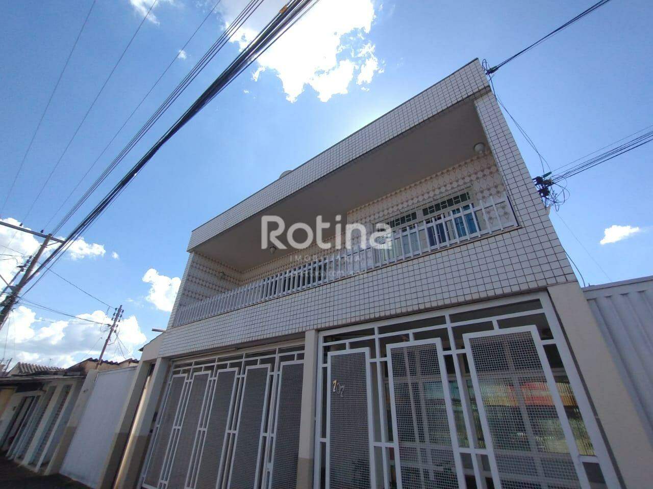 Apartamento para alugar, 4 quartos em Uberlândia no bairro Martins no valor de R$ 2.250,00 - Rotina Imobiliária: 