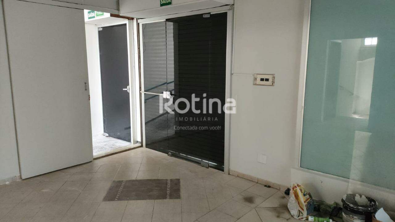 Comercial para alugar, em Uberlândia no bairro Santa Mônica no valor de R$ 9.500,00 - Rotina Imobiliária: 
