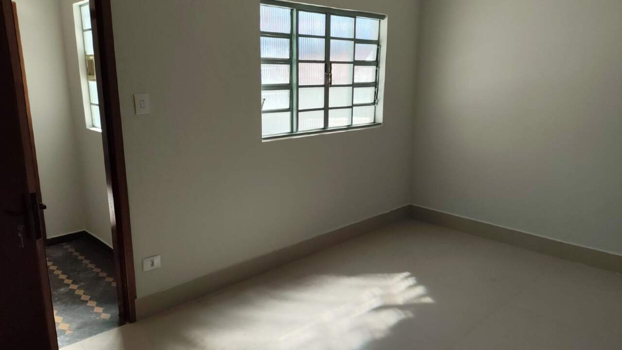 Comercial para alugar, em Uberlândia no bairro Martins no valor de R$ 7.500,00 - Rotina Imobiliária: 