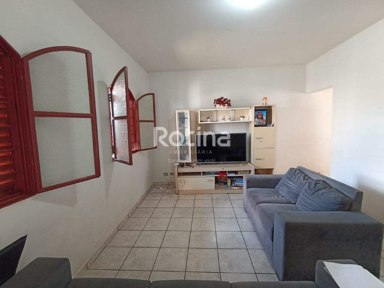 Casa à venda, 3 quartos em Uberlândia no bairro Brasil no valor de R$ 580.000,00 - Rotina Imobiliária: 