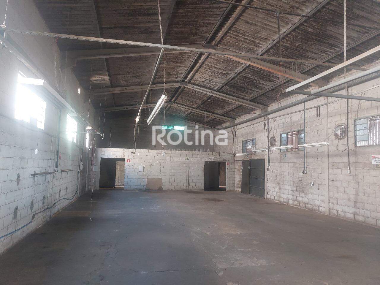 Galpão para alugar, em Uberlândia no bairro Segismundo Pereira no valor de R$ 7.000,00 - Rotina Imobiliária: 