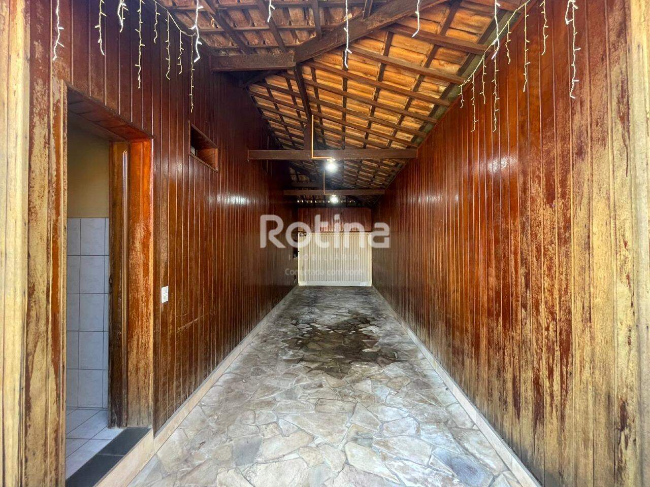 Casa à venda, 5 quartos em Uberlândia no bairro Nossa Senhora Aparecida no valor de R$ 1.200.000,00 - Rotina Imobiliária: 