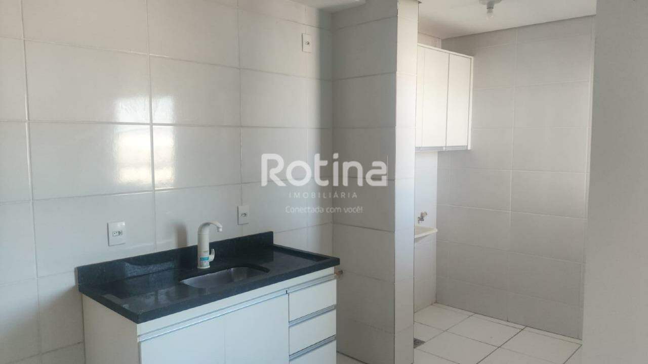 Apartamento para alugar, 2 quartos em Uberlândia no bairro Laranjeiras no valor de R$ 1.400,00 - Rotina Imobiliária: 