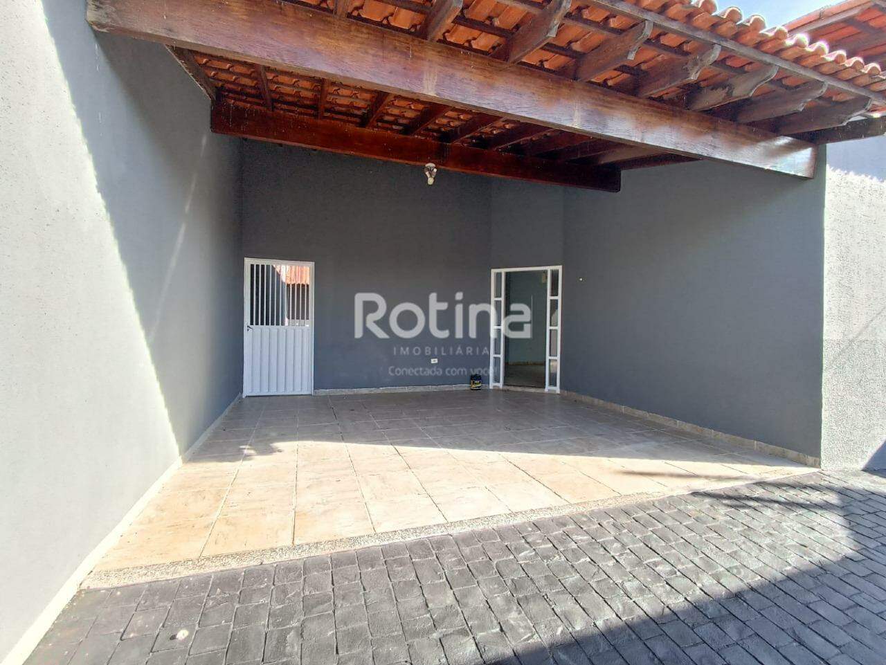 Casa à venda, 3 quartos em Uberlândia no bairro Cidade Jardim no valor de R$ 650.000,00 - Rotina Imobiliária: 