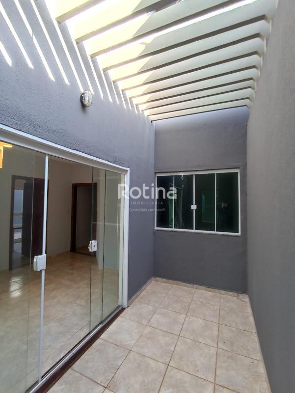 Casa à venda, 3 quartos em Uberlândia no bairro Cidade Jardim no valor de R$ 650.000,00 - Rotina Imobiliária: 