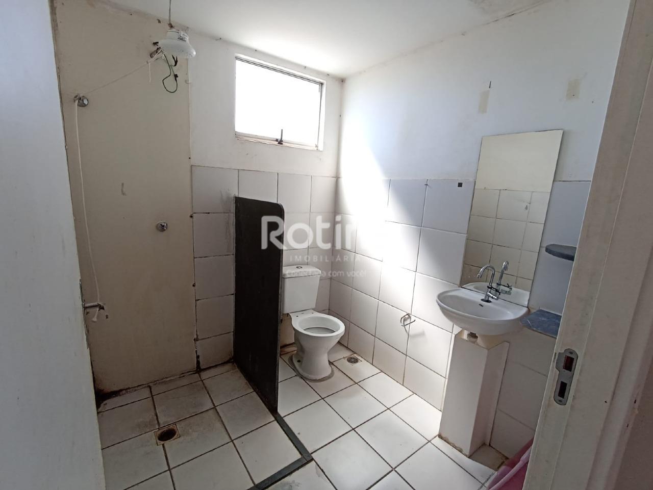 Apartamento à venda, 2 quartos em Uberlândia no bairro Mansour no valor de R$ 135.000,00 - Rotina Imobiliária: 