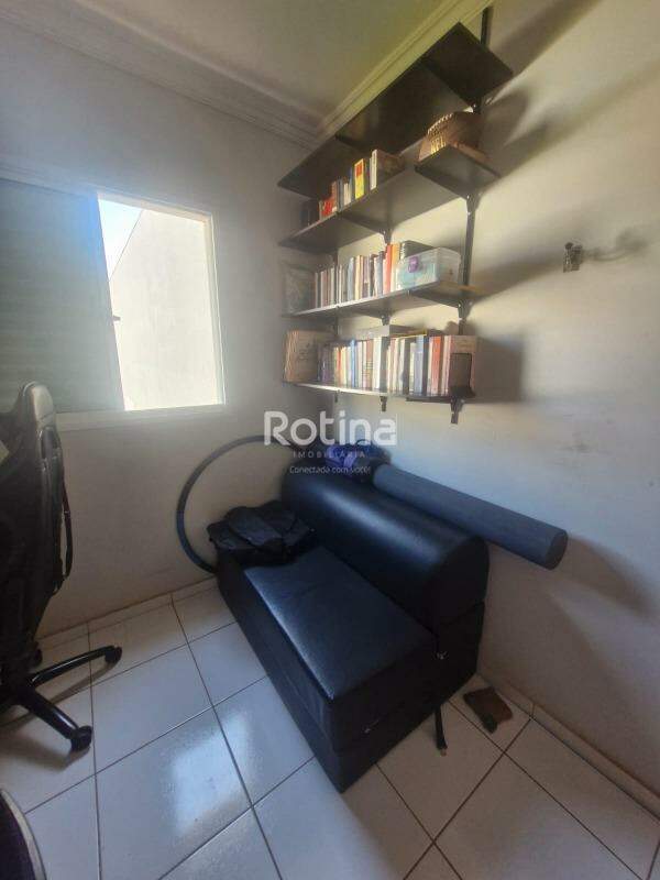 Apartamento à venda, 2 quartos em Uberlândia no bairro Santa Mônica no valor de R$ 325.000,00 - Rotina Imobiliária: 