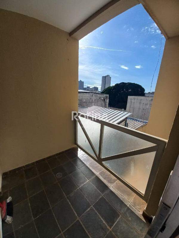 Apartamento à venda, 1 quarto em Uberlândia no bairro Centro no valor de R$ 200.000,00 - Rotina Imobiliária: 