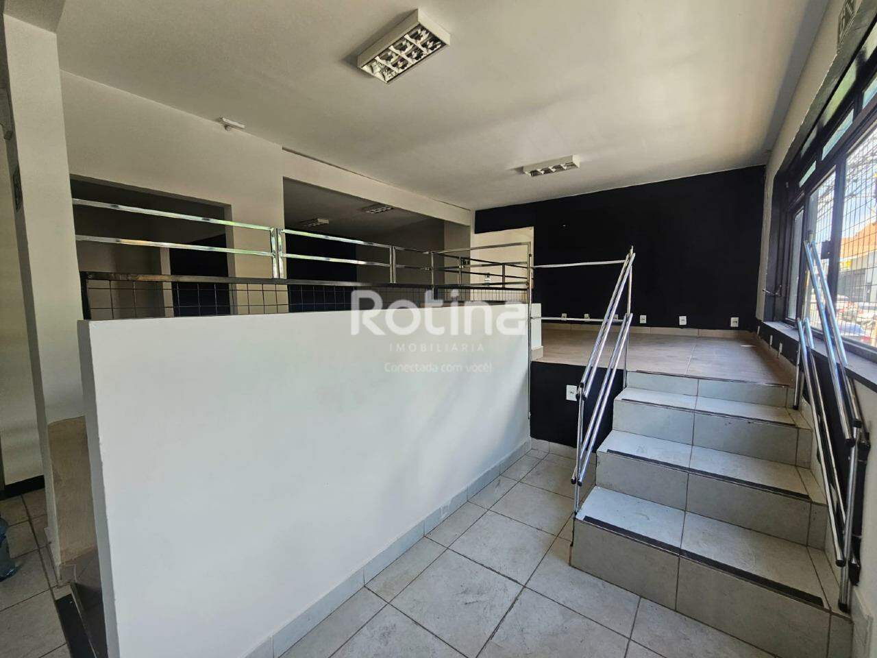Loja para alugar, em Uberlândia no bairro Centro no valor de R$ 4.500,00 - Rotina Imobiliária: 