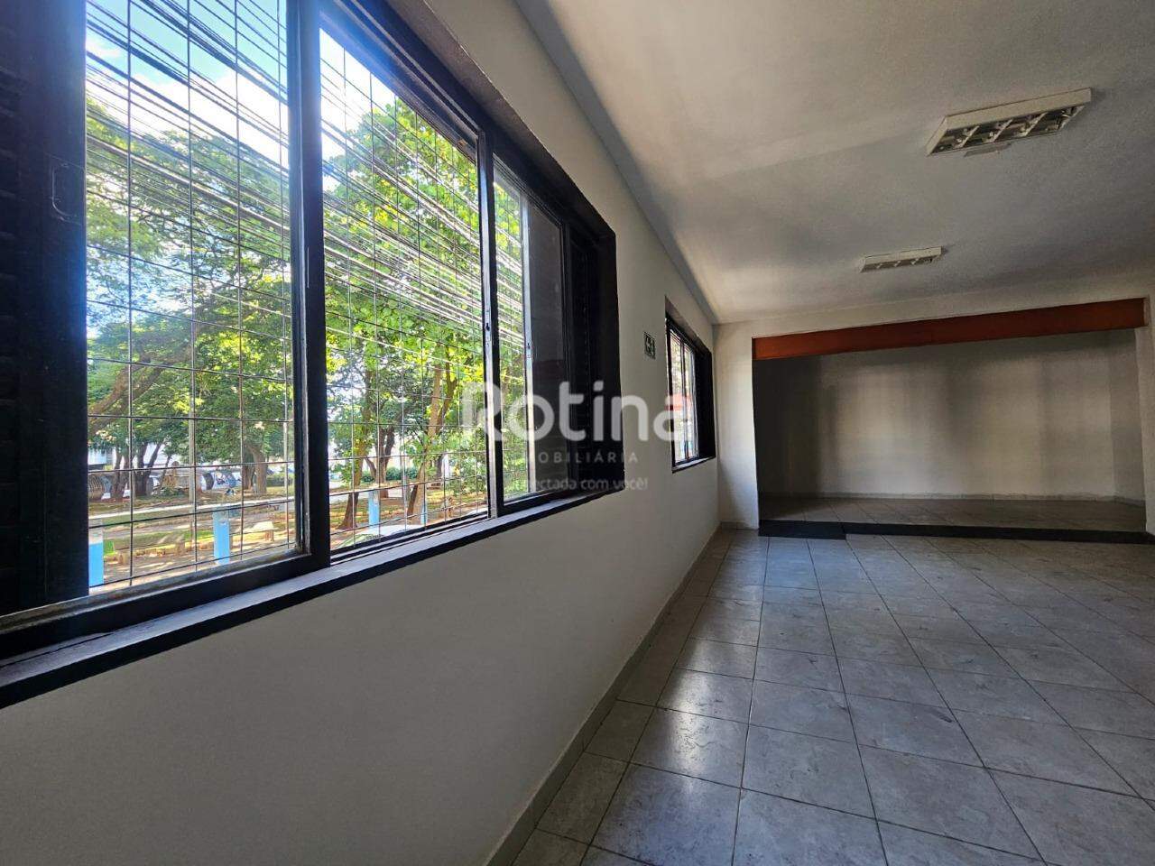 Loja para alugar, em Uberlândia no bairro Centro no valor de R$ 4.500,00 - Rotina Imobiliária: 