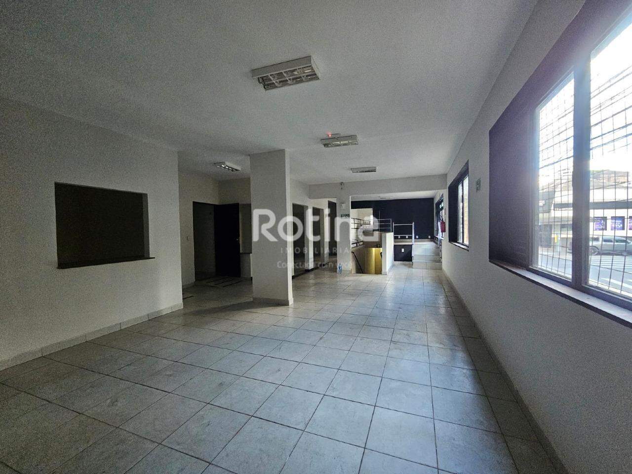 Loja para alugar, em Uberlândia no bairro Centro no valor de R$ 4.500,00 - Rotina Imobiliária: 