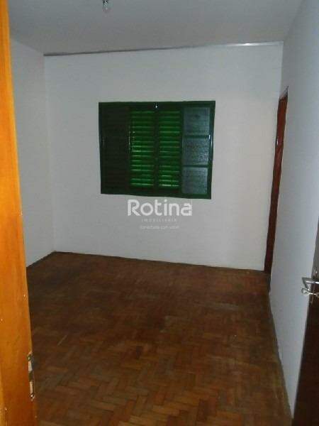 Casa à venda, 3 quartos em Uberlândia no bairro Cidade Jardim no valor de R$ 455.000,00 - Rotina Imobiliária: 