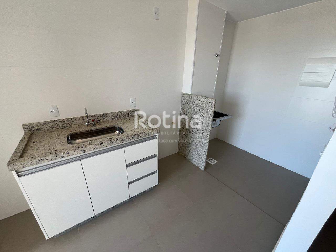 Apartamento para alugar, 3 quartos em Uberlândia no bairro Grand Ville no valor de R$ 1.950,00 - Rotina Imobiliária: 