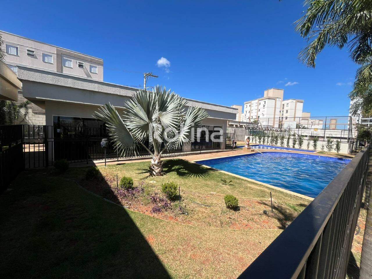Apartamento para alugar, 3 quartos em Uberlândia no bairro Grand Ville no valor de R$ 1.950,00 - Rotina Imobiliária: 