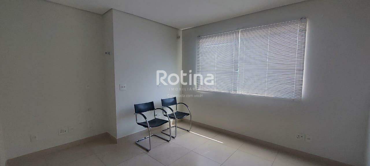 Prédio Inteiro para alugar, em Uberlândia no bairro Vigilato Pereira no valor de R$ 19.500,00 - Rotina Imobiliária: 