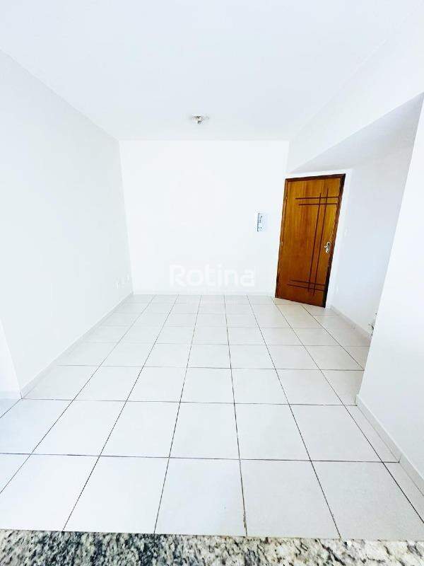 Apartamento à venda, 2 quartos em Uberlândia no bairro Segismundo Pereira no valor de R$ 280.000,00 - Rotina Imobiliária: 