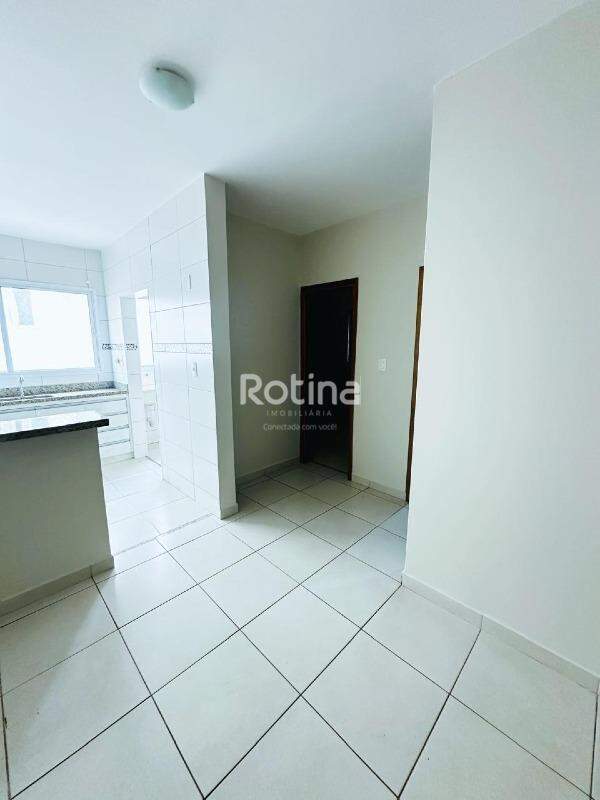 Apartamento à venda, 2 quartos em Uberlândia no bairro Segismundo Pereira no valor de R$ 280.000,00 - Rotina Imobiliária: 
