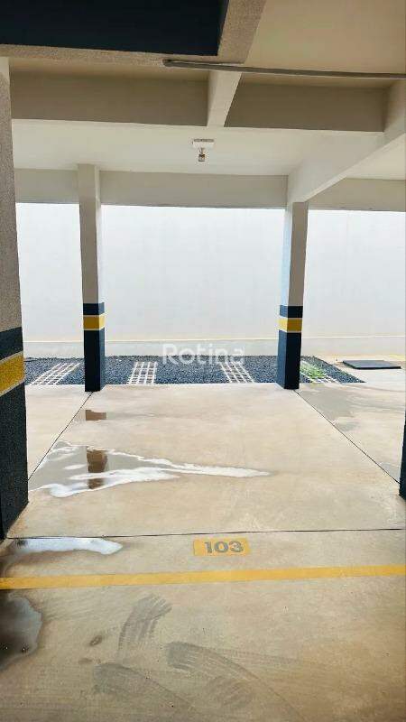 Apartamento para alugar, em Uberlândia no bairro Pampulha no valor de R$ 1.800,00 - Rotina Imobiliária: 