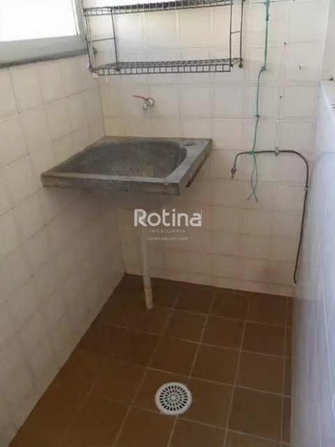 Apartamento à venda, 2 quartos em Uberlândia no bairro Centro no valor de R$ 200.000,00 - Rotina Imobiliária: 