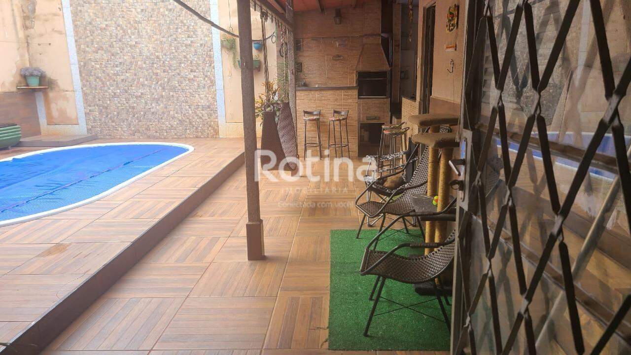 Casa à venda, 5 quartos em Uberlândia no bairro Granada no valor de R$ 1.150.000,00 - Rotina Imobiliária: 