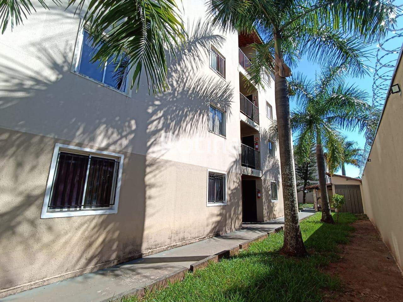 Apartamento à venda, 2 quartos em Uberlândia no bairro Chacaras Tubalina e Quartel no valor de R$ 175.000,00 - Rotina Imobiliária: 
