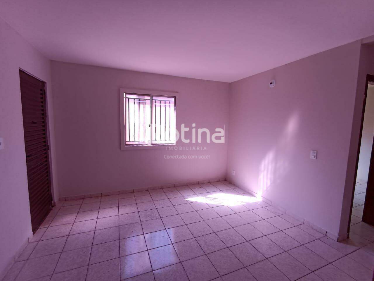 Apartamento à venda, 2 quartos em Uberlândia no bairro Chacaras Tubalina e Quartel no valor de R$ 175.000,00 - Rotina Imobiliária: 