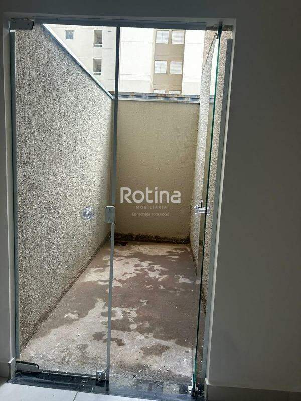 Apartamento à venda, 2 quartos em Uberlândia no bairro Portal do Vale no valor de R$ 335.000,00 - Rotina Imobiliária: 