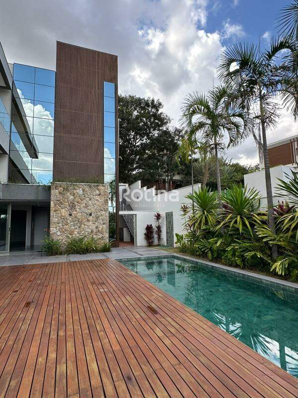 Casa Condomínio Fechado à venda, 4 quartos em Uberlândia no bairro Cond. Reserva do Vale no valor de R$ 6.700.000,00 - Rotina Imobiliária: 