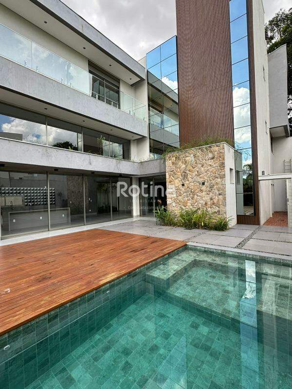 Casa Condomínio Fechado à venda, 4 quartos em Uberlândia no bairro Cond. Reserva do Vale no valor de R$ 6.700.000,00 - Rotina Imobiliária: 