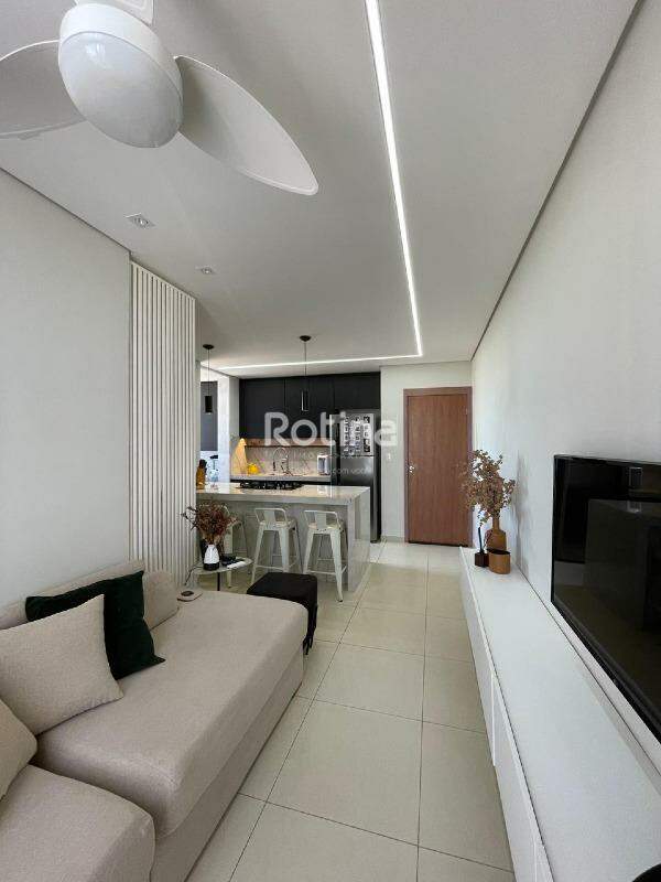 Apartamento à venda, 2 quartos em Uberlândia no bairro Aclimação no valor de R$ 365.000,00 - Rotina Imobiliária: 