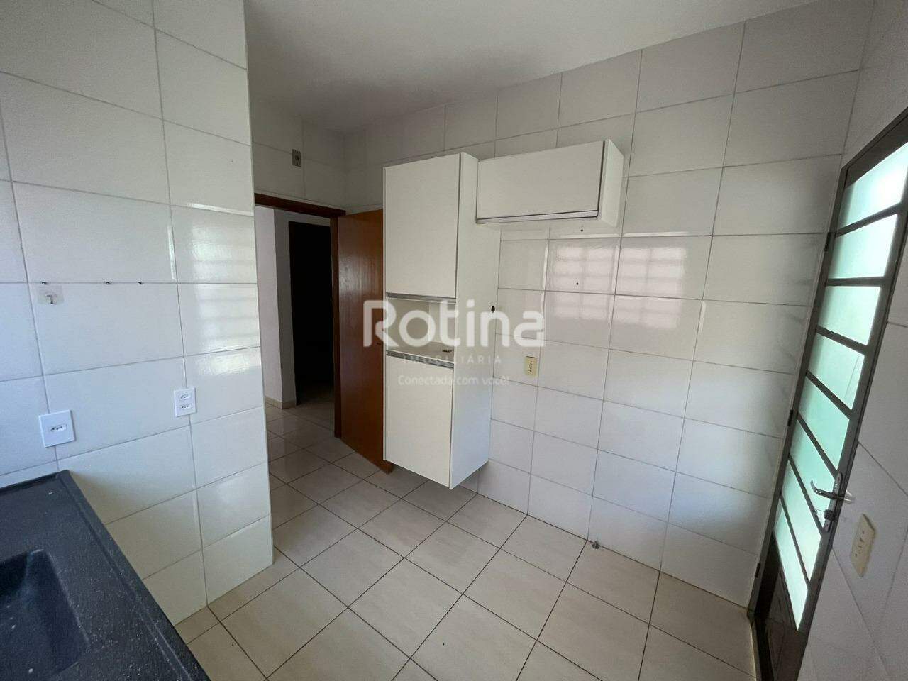 Casa Condomínio Fechado à venda, 2 quartos em Uberlândia no bairro Taiaman no valor de R$ 280.000,00 - Rotina Imobiliária: 