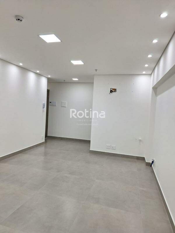 Sala à venda, em Uberlândia no bairro Granja Marileusa no valor de R$ 600.000,00 - Rotina Imobiliária: 