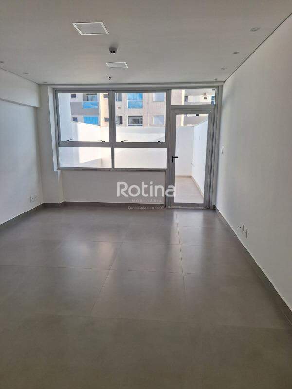 Sala à venda, em Uberlândia no bairro Granja Marileusa no valor de R$ 600.000,00 - Rotina Imobiliária: 