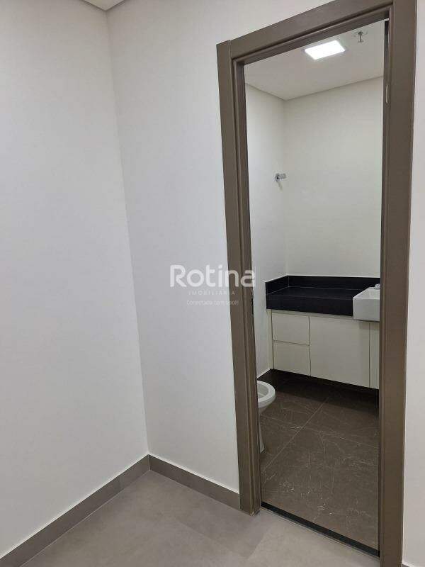 Sala à venda, em Uberlândia no bairro Granja Marileusa no valor de R$ 400.000,00 - Rotina Imobiliária: 